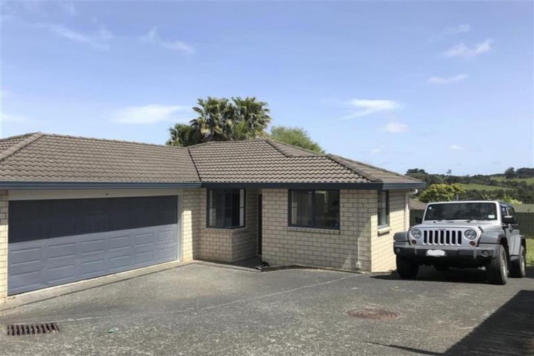 Photo of property in 14 Frederick Reece Drive, The Gardens, Auckland, 2105