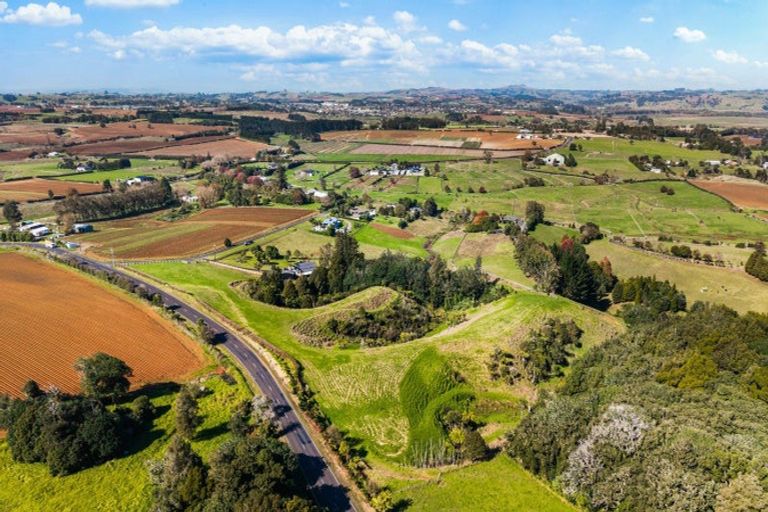 Photo of property in 4 Nandina Lane, Pukekohe, 2120