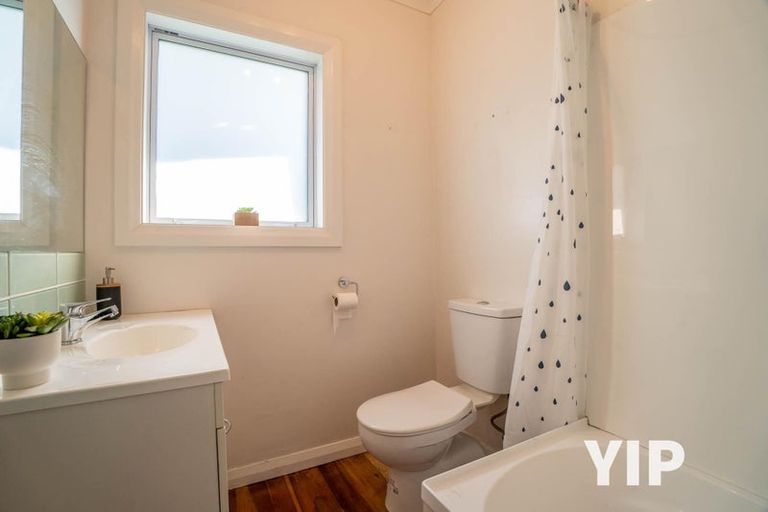 Photo of property in 16 Tarawera Road, Johnsonville, Wellington, 6037