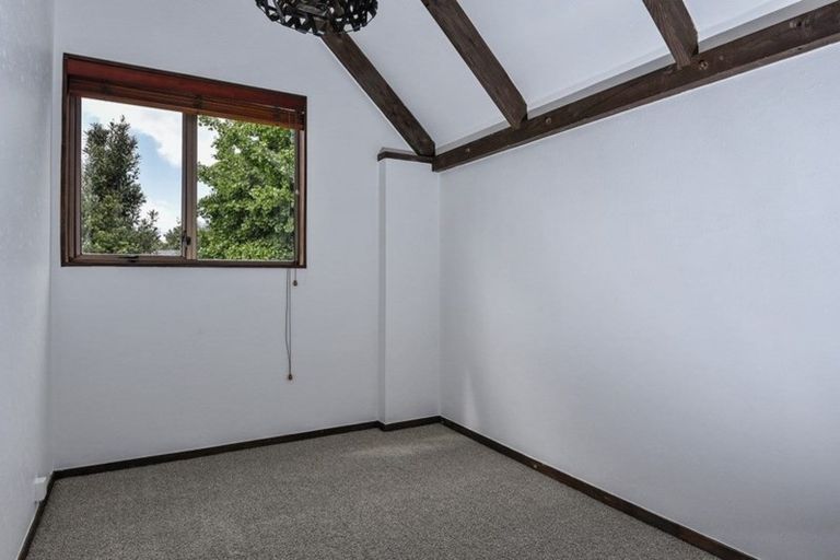 Photo of property in 2/7 Harlston Road, Mount Albert, Auckland, 1025