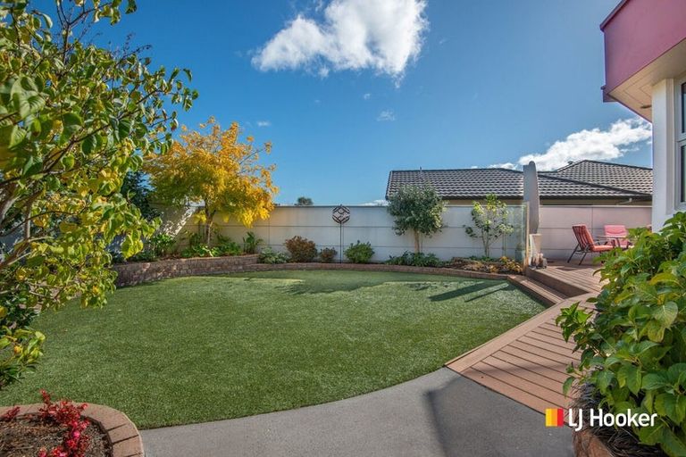 Photo of property in 22 Kura Place, Mosgiel, 9024