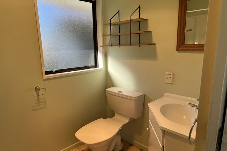 Photo of property in 8 Oldham Place, Darfield, 7510