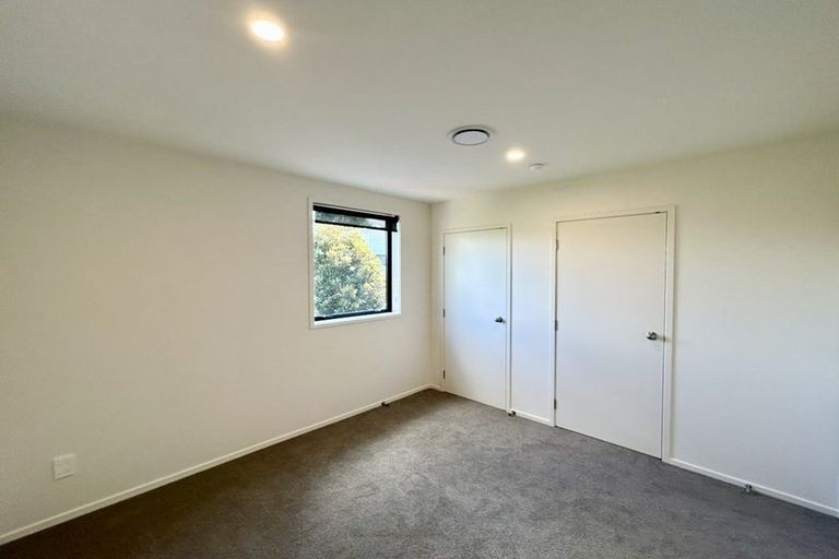 Photo of property in 17/69 Target Road, Totara Vale, Auckland, 0629