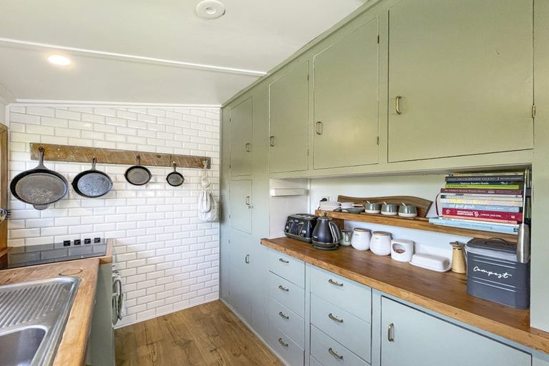 Photo of property in 109 Shakespeare Street, Leamington, Cambridge, 3432