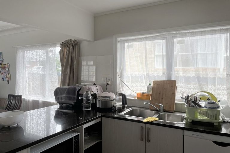 Photo of property in 5 Parkview Place, Pakuranga, Auckland, 2010