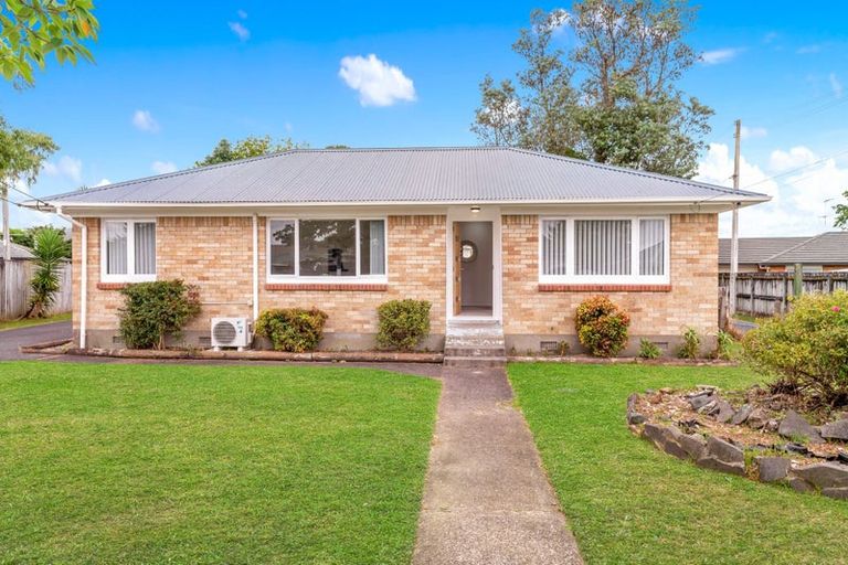 Photo of property in 66a Sutton Crescent, Papakura, 2110