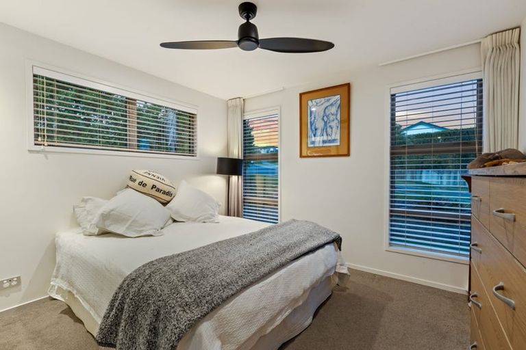 Photo of property in 36 Boocock Crescent, Orewa, 0931