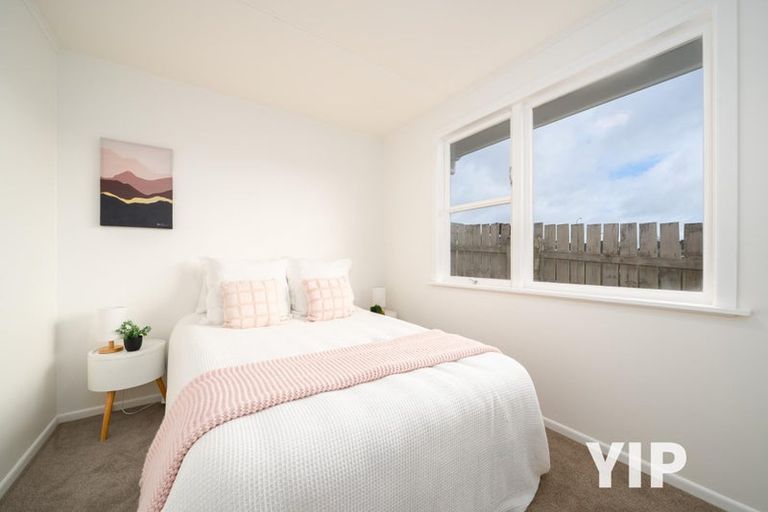 Photo of property in 133 Driver Crescent, Cannons Creek, Porirua, 5024