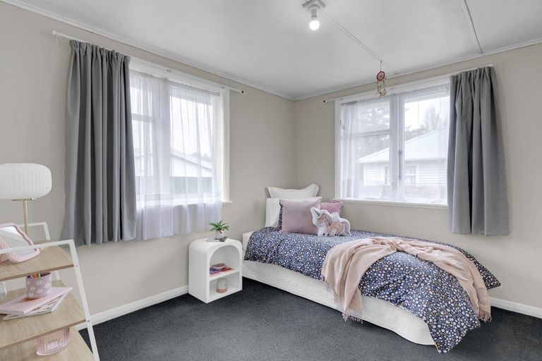 Photo of property in 16 Churchill Avenue, Maeroa, Hamilton, 3200