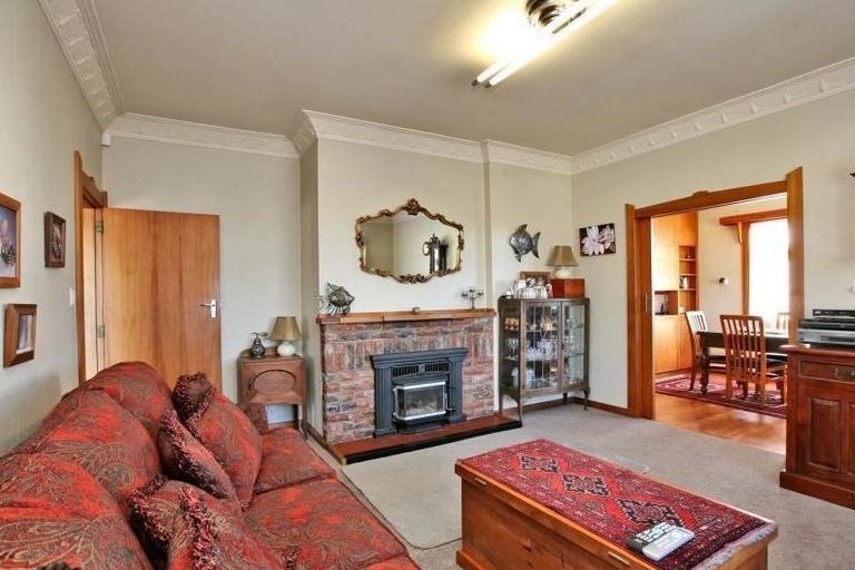 Photo of property in 18 Hinton Road, Taradale, Napier, 4112