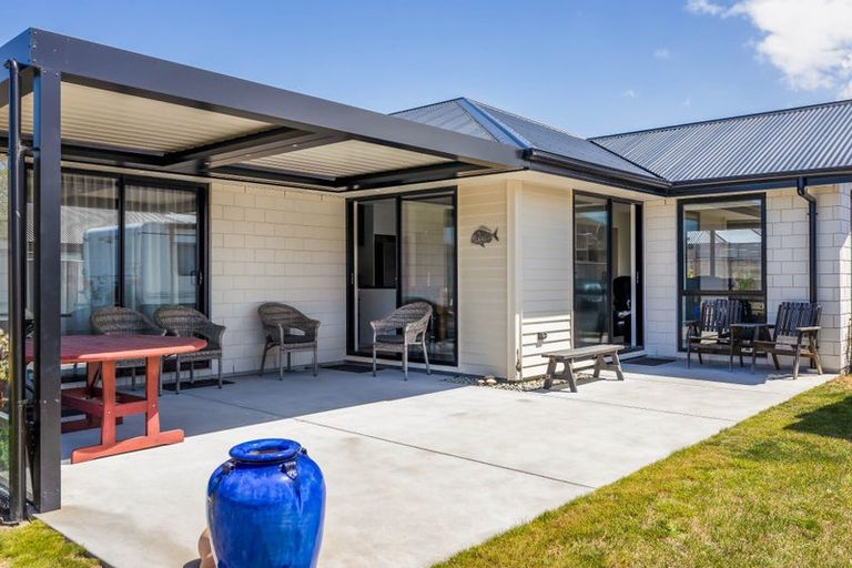 Photo of property in 14 Grey View Grove, Rangiora, 7400
