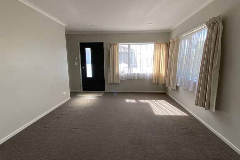 Photo of property in 55 Westgate Drive, Westgate, Auckland, 0614