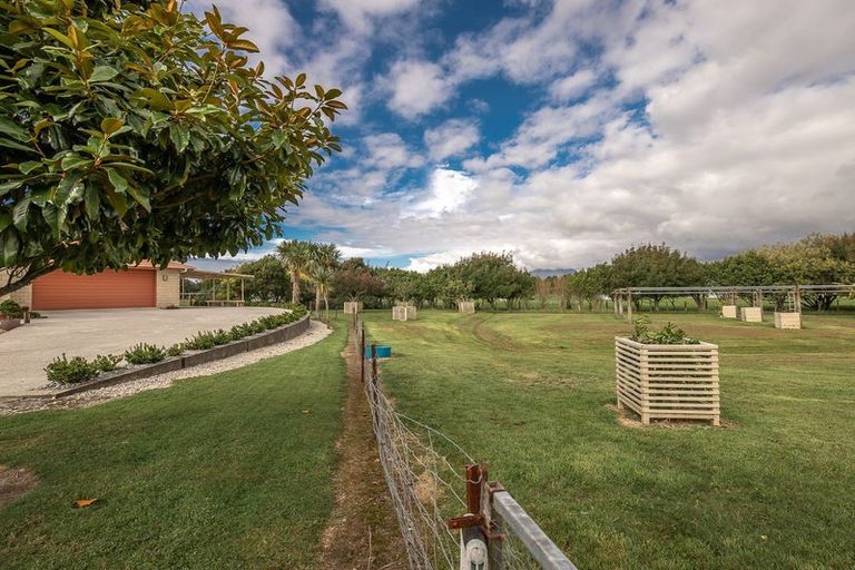 Photo of property in 294 Cape Foulwind Road, Carters Beach, Westport, 7892