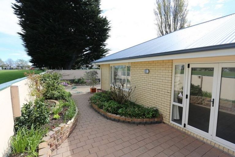 Photo of property in 65 Victors Road, Hoon Hay, Christchurch, 8025