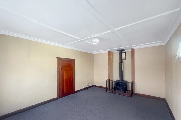 Photo of property in 18 Kitchener Street, Whanganui East, Whanganui, 4500