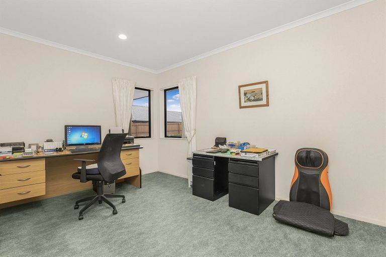 Photo of property in 7 Lough Bourne Drive, Pukekohe, 2120