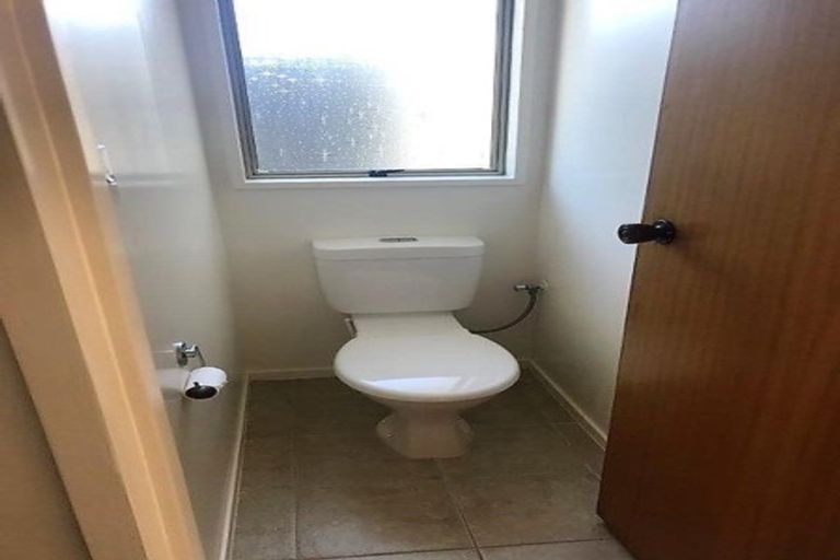 Photo of property in 2/32 Napier Road, Havelock North, 4130