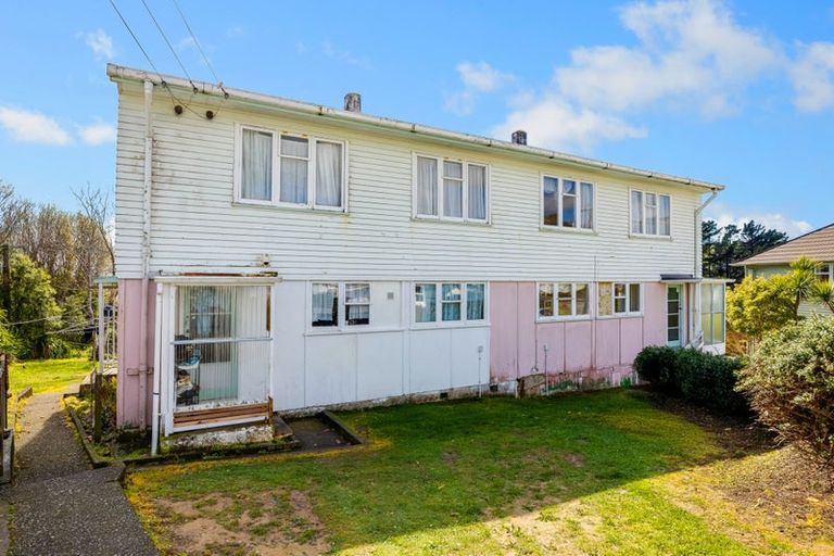 Photo of property in 71-73 Leicester Street, Cannons Creek, Porirua, 5024