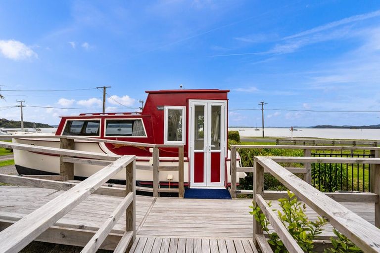 Photo of property in 1917 Whangarei Heads Road, Whangarei Heads, Whangarei, 0174