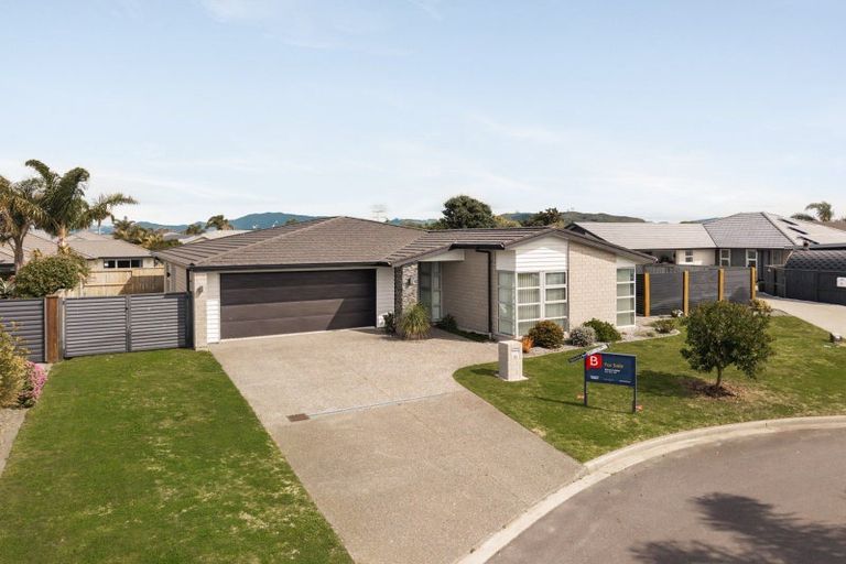 Photo of property in 15 Selliera Place, Papamoa Beach, Papamoa, 3118