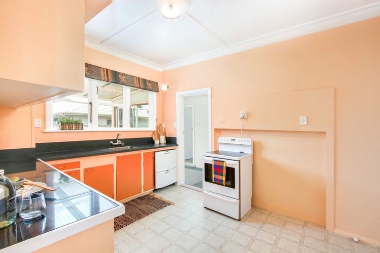Photo of property in 910 Saint Aubyn Street East, Parkvale, Hastings, 4122