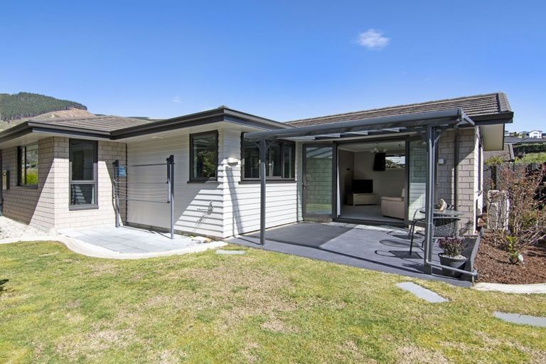 Photo of property in 10 Sanctuary Drive, Stoke, Nelson, 7011