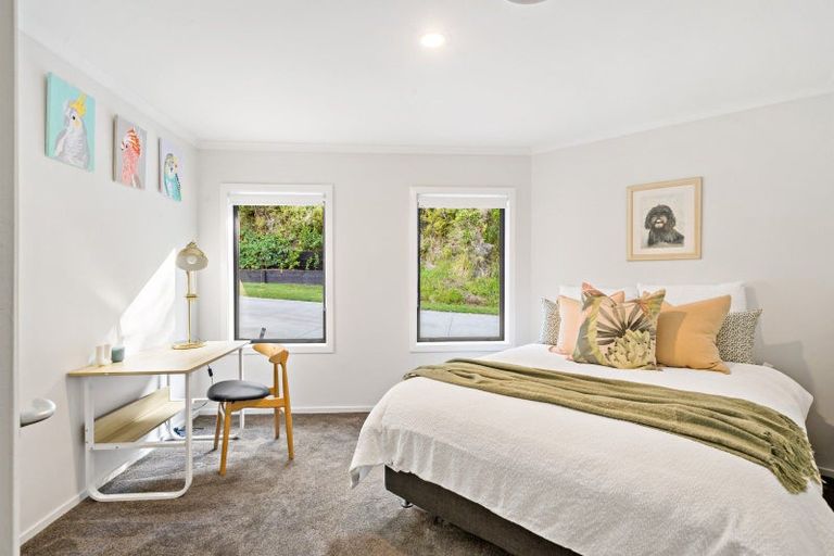 Photo of property in 260 Wairere Road, Waitakere, Henderson, 0782