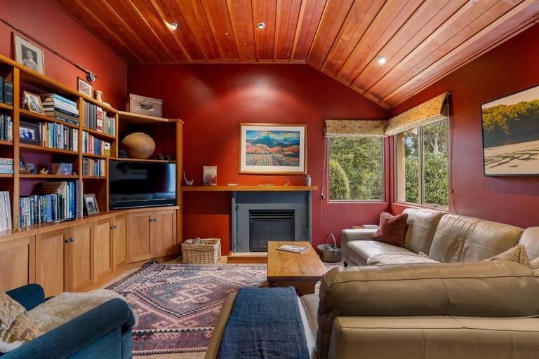 Photo of property in 21 Manuka Drive, Whangamata, 3691