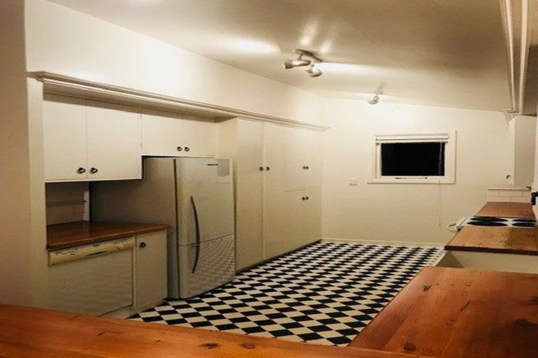 Photo of property in 957 Colombo Street, St Albans, Christchurch, 8014