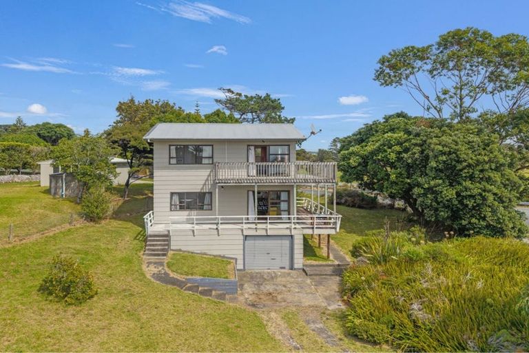 Photo of property in 2 Wood Street, Mangawhai Heads, Mangawhai, 0505