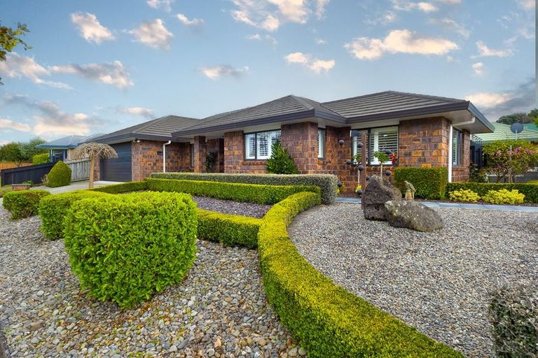Photo of property in 2 Jeannie Way, Waikanae Beach, Waikanae, 5036