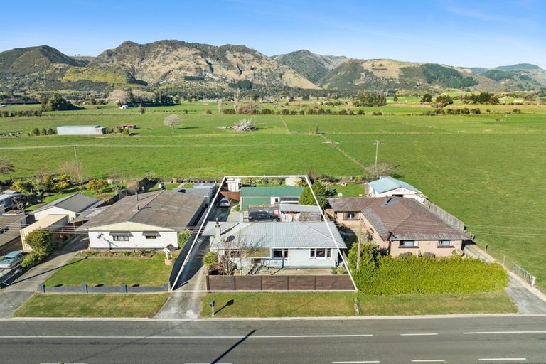 Photo of property in 178 Abel Tasman Drive, Takaka, 7183