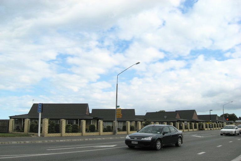 Photo of property in Rivertown Villas, 150 Williams Street, Kaiapoi, 7630