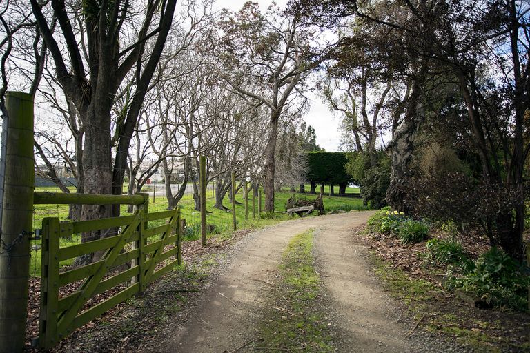 Photo of property in 2 Sussex Street, Weston, Oamaru, 9401