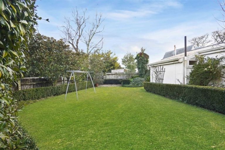 Photo of property in 7 Casper Street, Fairfield, Hamilton, 3214