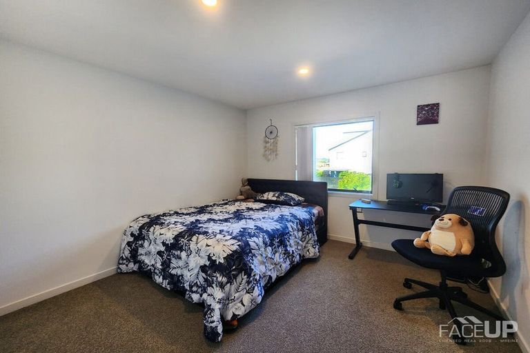 Photo of property in 30 Walter Merton Road, Hobsonville, Auckland, 0616