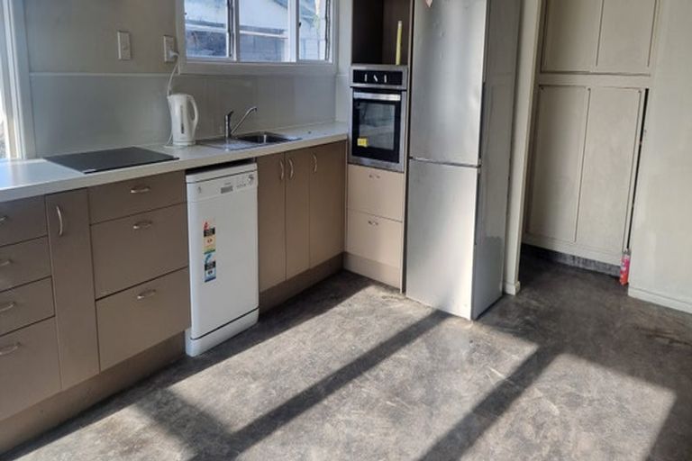 Photo of property in 18 Torrens Road, Hillmorton, Christchurch, 8024