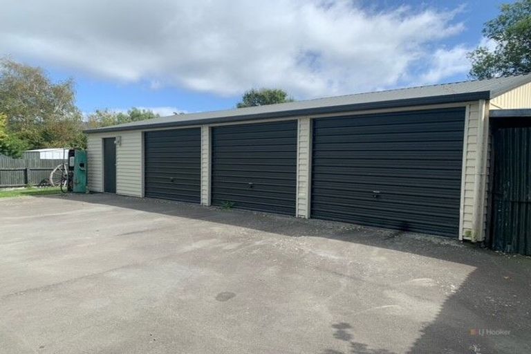 Photo of property in 6 Michael Street, Waimate, 7924