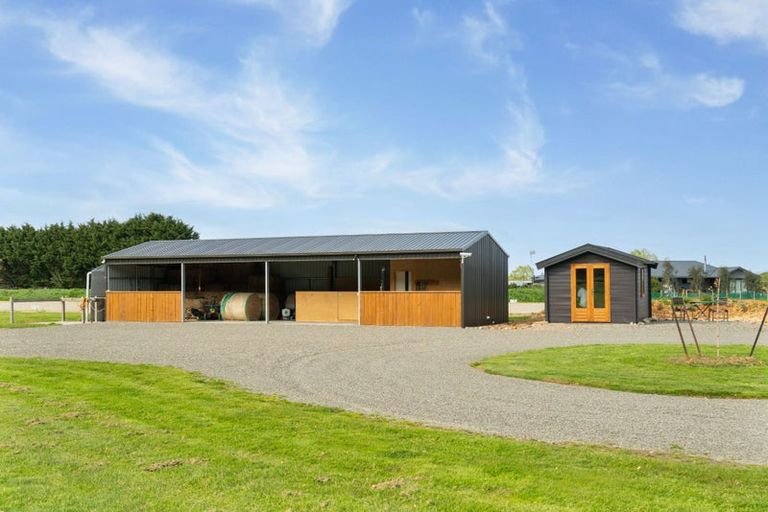 Photo of property in 51 Manukawiri Way, Martinborough, Greytown, 5794