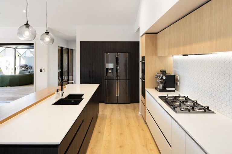 Photo of property in 13 Mike Smith Drive, Cambridge, 3434