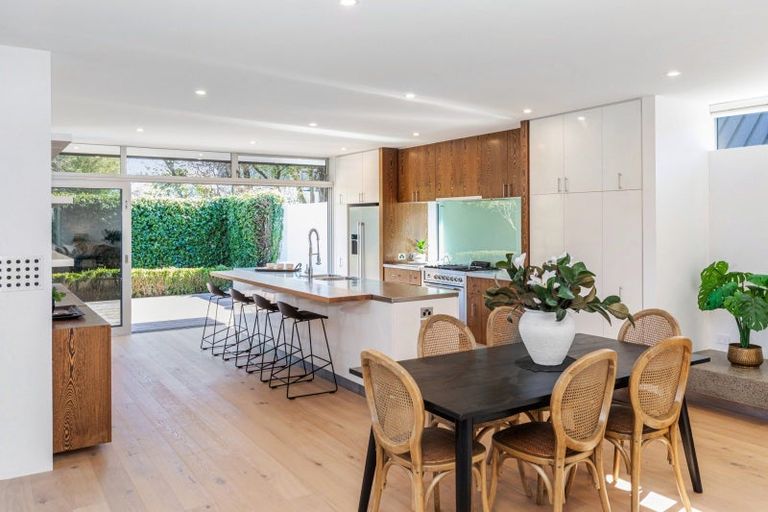 Photo of property in 39a Hamilton Avenue, Ilam, Christchurch, 8041