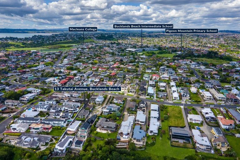 Photo of property in 1/13 Takutai Avenue, Bucklands Beach, Auckland, 2012
