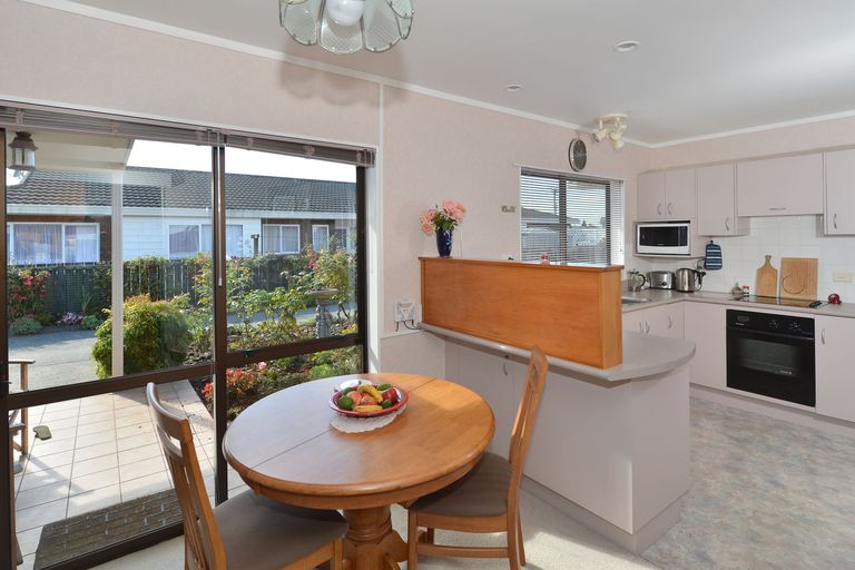 Photo of property in 9 Lilian Street, Te Kamo, Kamo, 0112