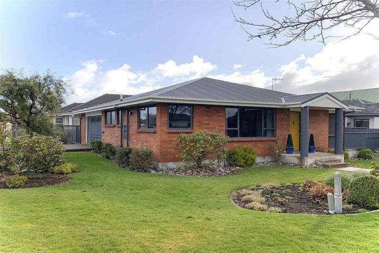 Photo of property in 42 Waihopai Street, Rosedale, Invercargill, 9810