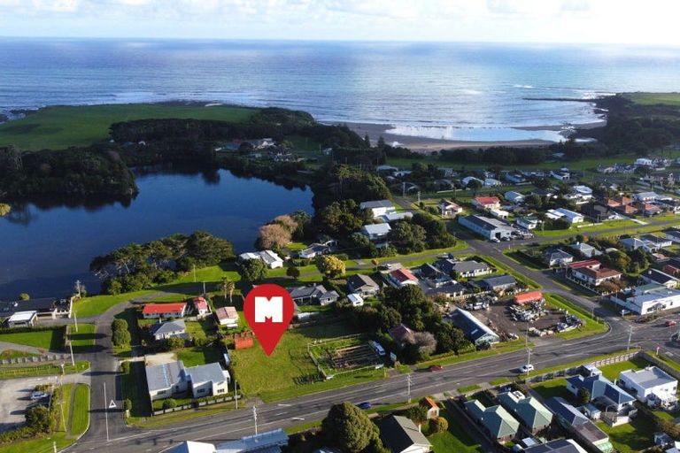 Photo of property in 8 Tasman Street, Opunake, 4616