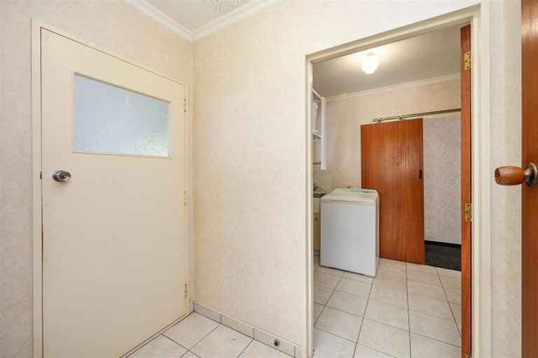 Photo of property in 6 Flower Street, Bulls, 4818