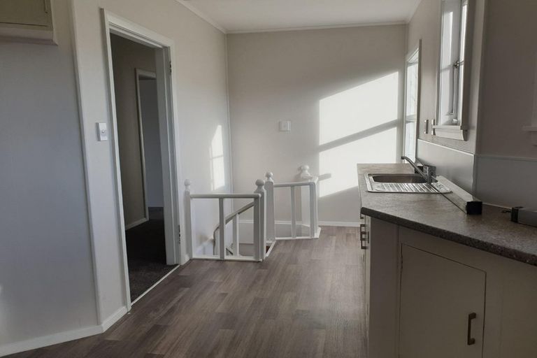 Photo of property in 6 Stephen Street, Tawa, Wellington, 5028