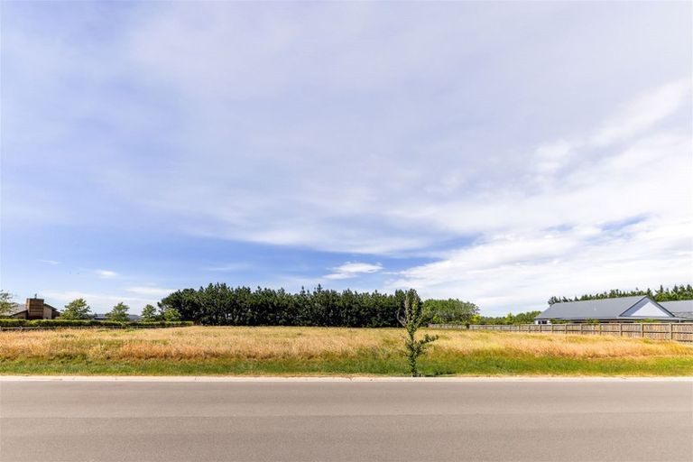 Photo of property in 10 Kingsdowne Drive, West Melton, 7618