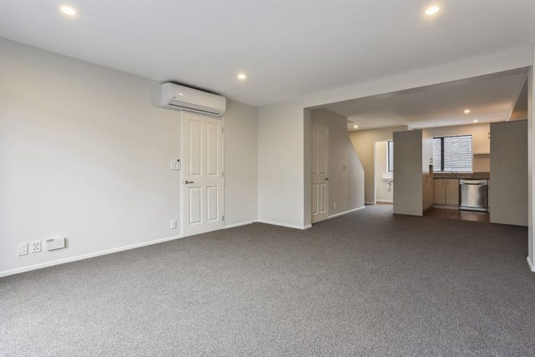 Photo of property in 4/14 London Street, Richmond, Christchurch, 8013