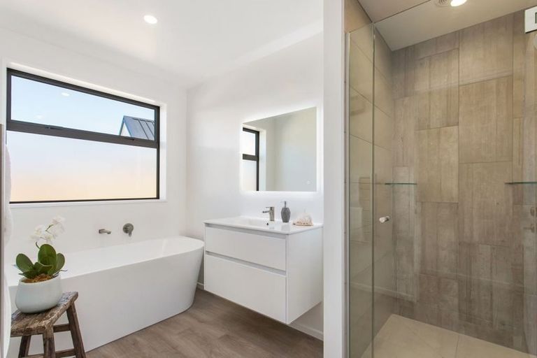 Photo of property in 95 Leistrella Road, Hoon Hay, Christchurch, 8025